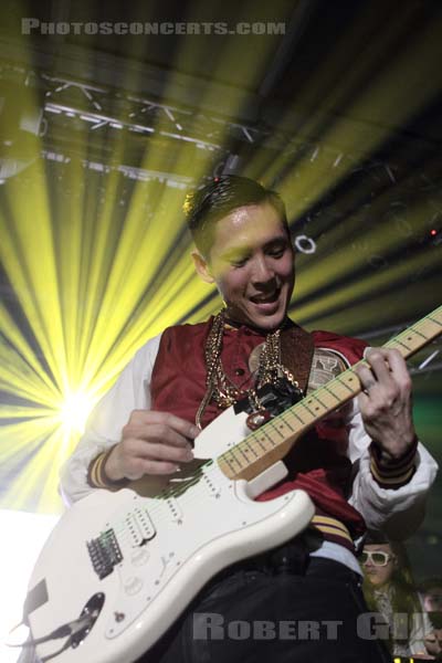 FAR EAST MOVEMENT - 2012-04-26 - PARIS - 1515 - 